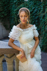 inostorâ„?Waist slimming midi dress with large skirt