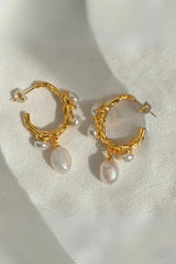 Chelsea Freshwater Pearl Earring