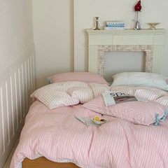 Contrast Stripe Bedding Set