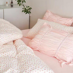 Cute Ditsy Floral Bedding Set