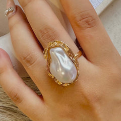 Irregular Pearl Shaped Ring