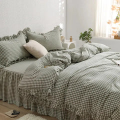 Rustic Gingham Duvet Cover with Ruffle