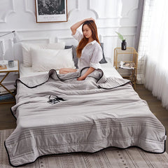 Summer Air Condition Quilt Thin Stripe Lightweight Comforter Full Queen Breathable Sofa Office Bed Travel Quilts Throw Blanket