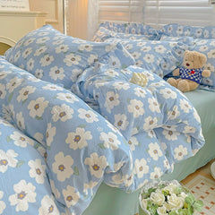 Pastoral Girls Bedding Sets Soft Washed Cotton Bed Linens Princess Quilt Cover Sheet Simple White Flower Bedspread Home Textiles