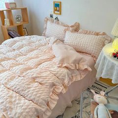 Euro Solid Color Ruffle Bedding Sets Girl Couple Fluffy Queen Duvet Cover With Bed Skirt Pillowcase Bedroom Comfort 4 Pieces Set