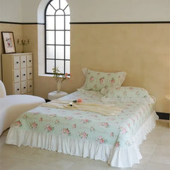 Elegant Vintage Floral Lovely White Lace and Ruffle Chic 100%Cotton Girls Duvet cover set Soft Quilted Bedspread 2Pillowcases