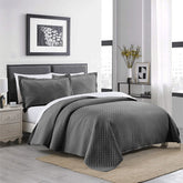 Small Queen 3 Piece Double Bed Quilt Lightweight Soft Full Size Velvet Duvet Cover Free Shipping Bed Sheet Set