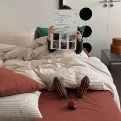 Vintage Red Striped Bedding Set