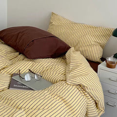 Vintage Striped Bedding Set