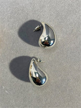 Silver Teardrop Drop Earring