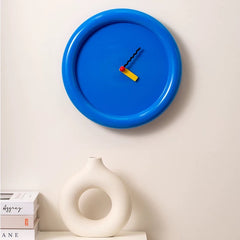 Retro Round Wall Clock