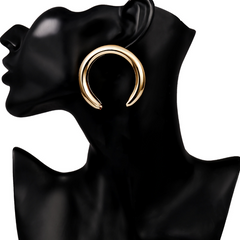 Extravagant Open Hoops Earrings