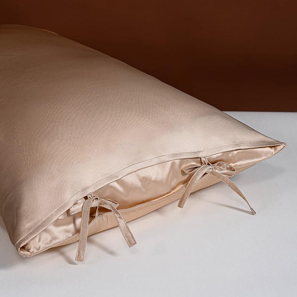 25 Momme Silk Pillowcase with Bow Ties -  Champagne