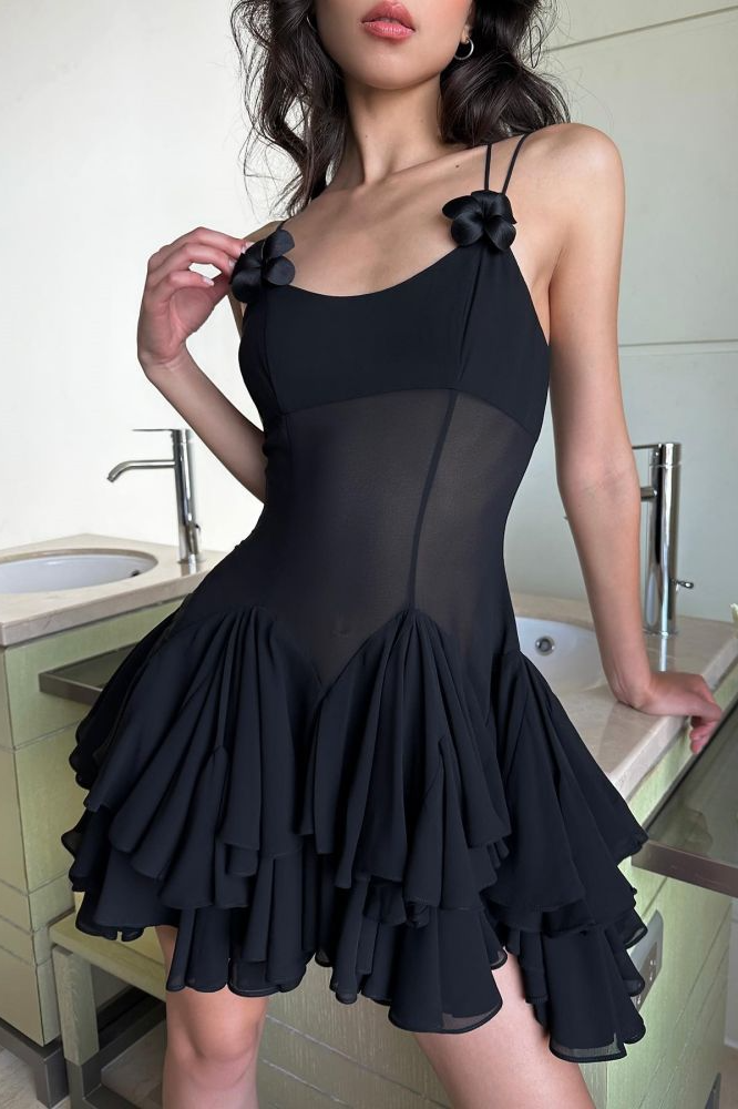 inostorâ„?Sexy see-through strapless ruffled dress