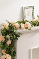 Blooming Rosette Branch