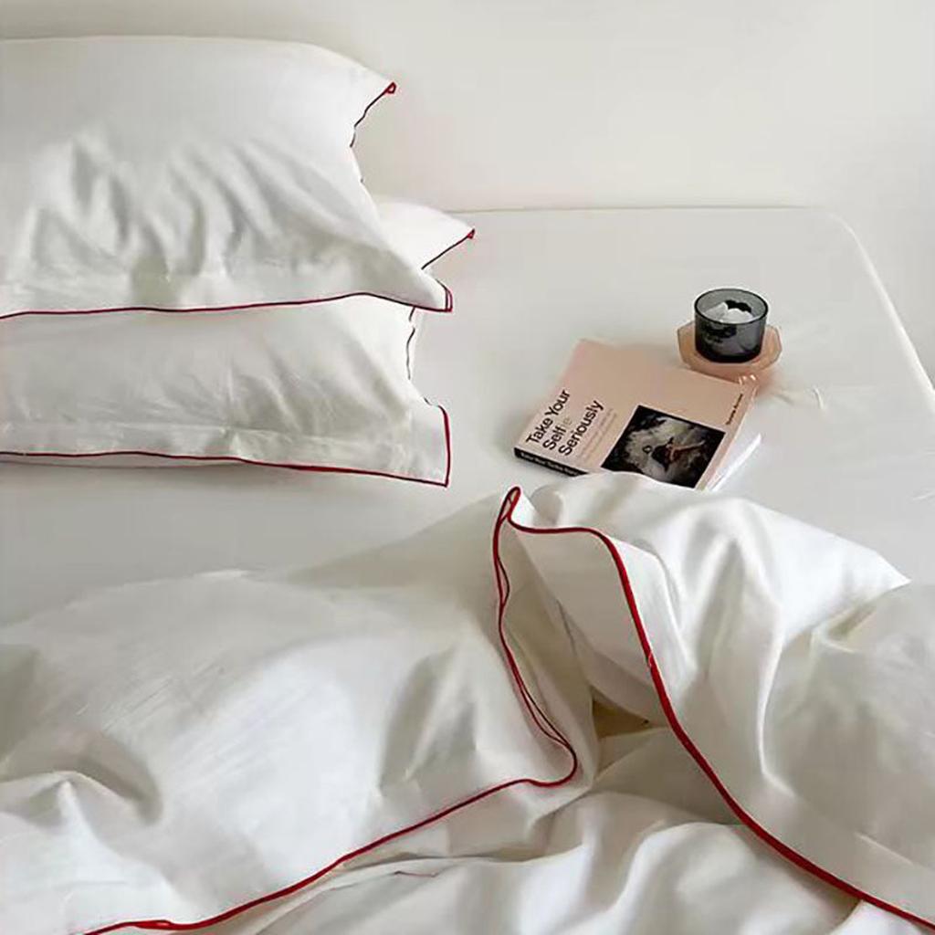 Contrast Flange Bedding Set