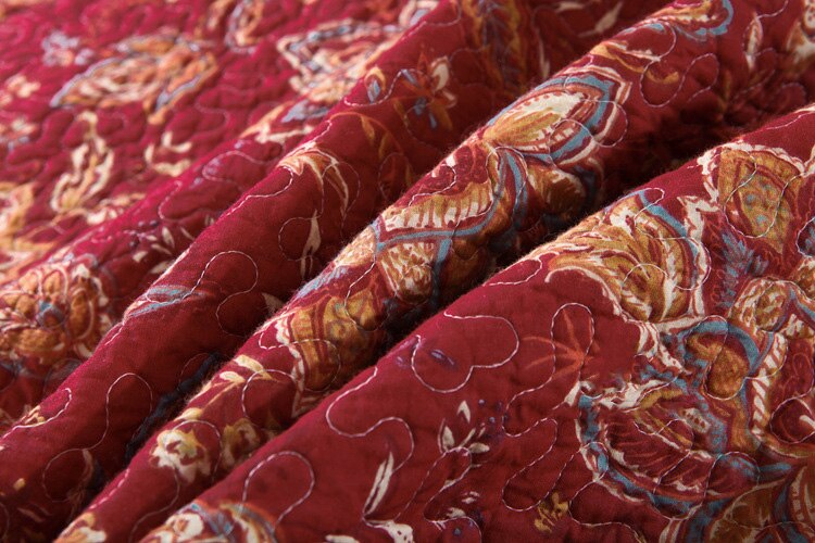 Cotton Quilt Set 3-Piece Bedspread on the Bed with Shams Red Printed Coverlet King Queen Size Summer Blanket for Bed