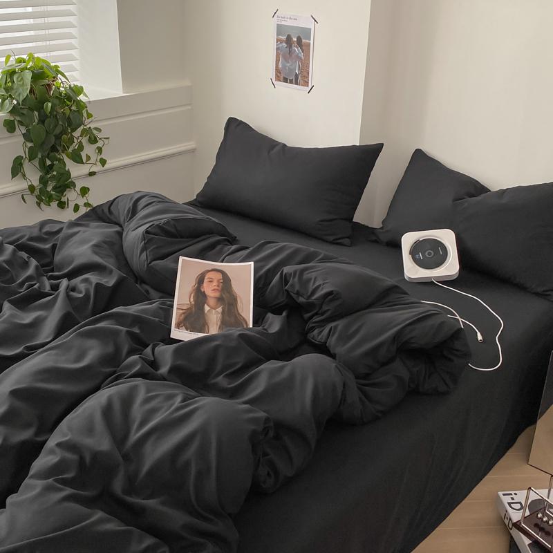 Mixed Color Bedding Set