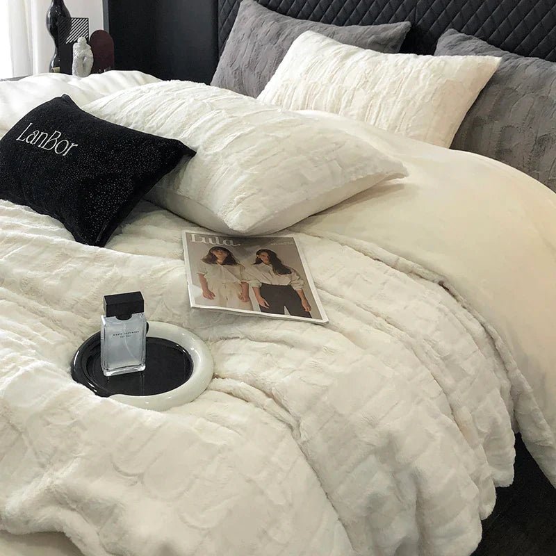 Luxury Brand New Black Plush Shaggy Duvet Cover Set Winter Warm Fur   Fluffy Velvet Noble Bedding Set Bed sheet  Soft Velvet 4pc