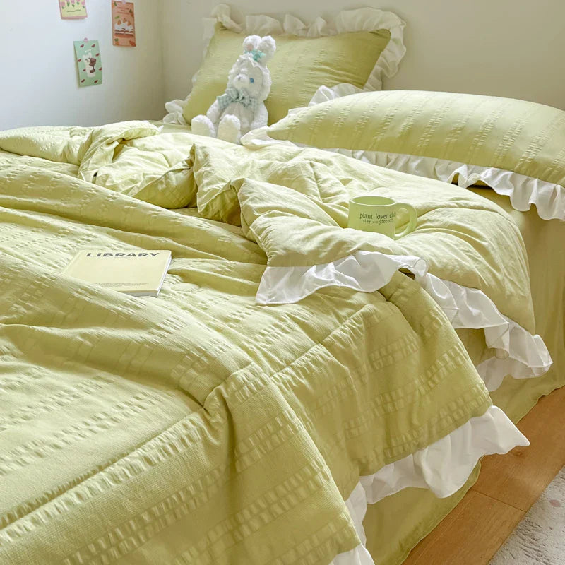 Korean Princess Style Summer Cool Quilt Comforter Soft Seersucker Lace Ruffles Summer Thin Quilt Blanket Machine Washable