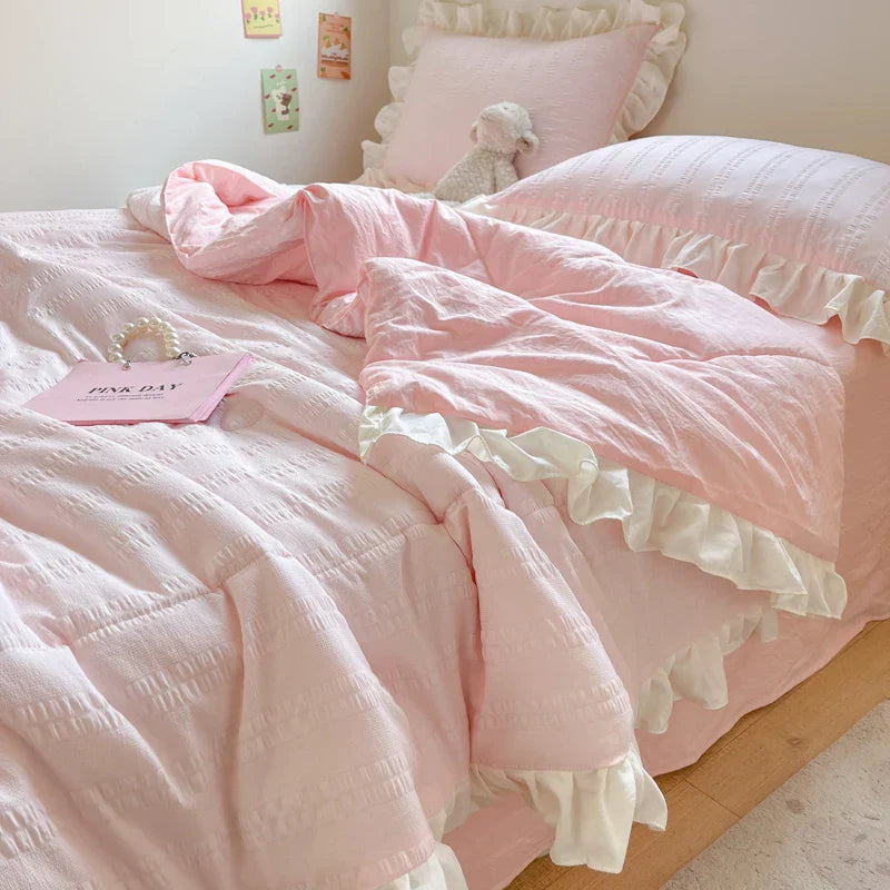Korean Princess Style Summer Cool Quilt Comforter Soft Seersucker Lace Ruffles Summer Thin Quilt Blanket Machine Washable