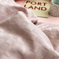 New Jacquard Bedding Set Fashion Skin Friendly Four Piece Set Quilt Cover Flat Sheet King Size Duvet Cover Pillowcase Bed Linens