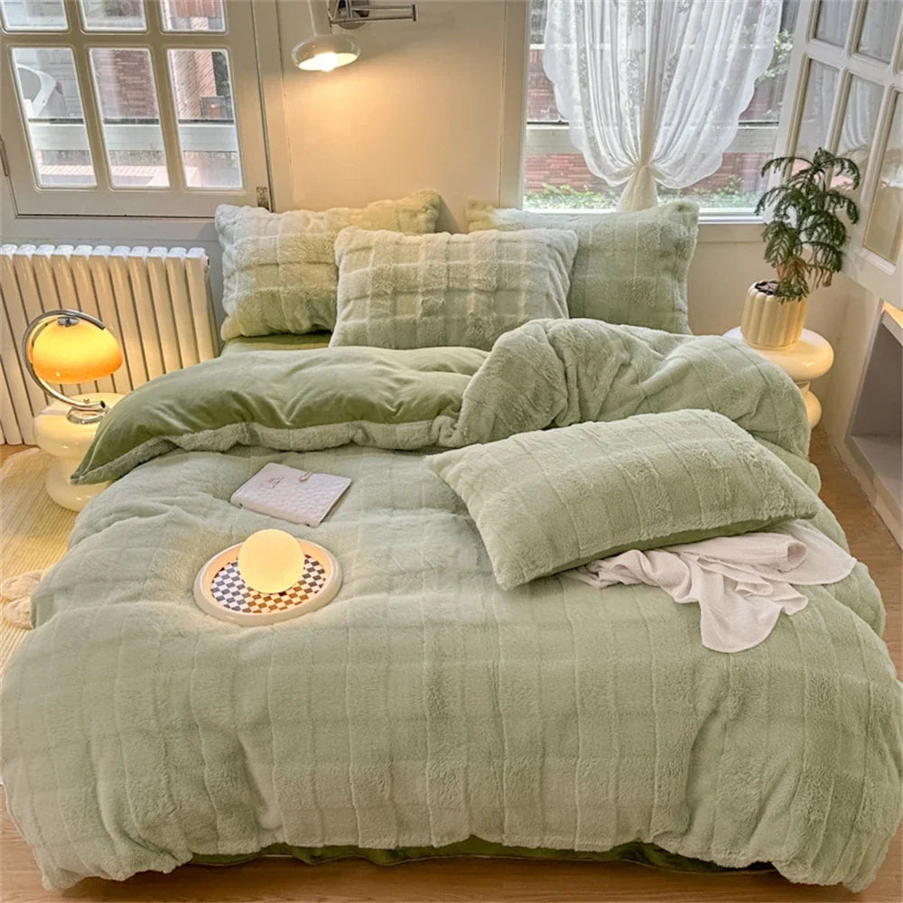 Rabbit Plush Bedding Sets Milk Velvet Warm Four Piece Set Thicken Quilt Cover Bed Linen Pillowcase King Bedroom Decor