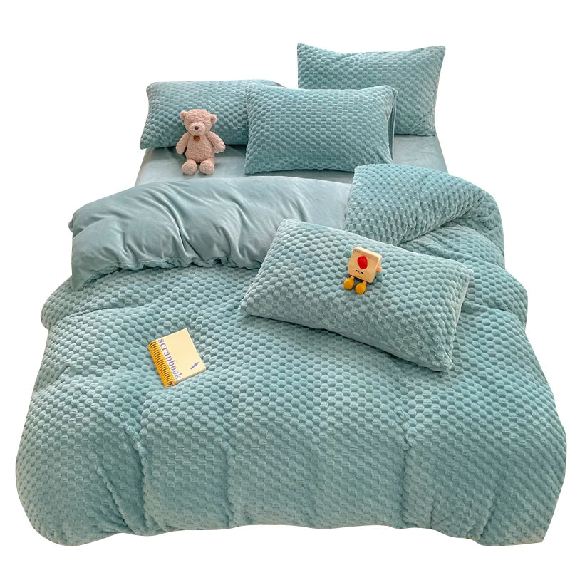 New Milk Velvet Bedding Set Thickened Bean Velvet Warm Four Piece Sets Quilt Cover Bed Linen Pillowcase Queen King Bedroom Decor