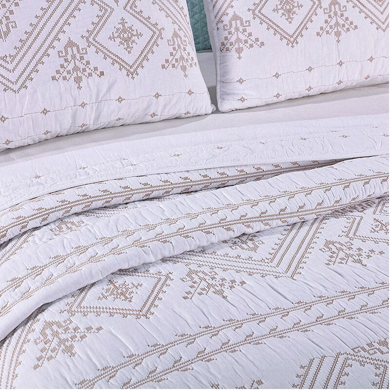 Double Bed Cover Geometric Embroidery Plain 3 Piece Quilted Quilt Pillowcase Free Shipping