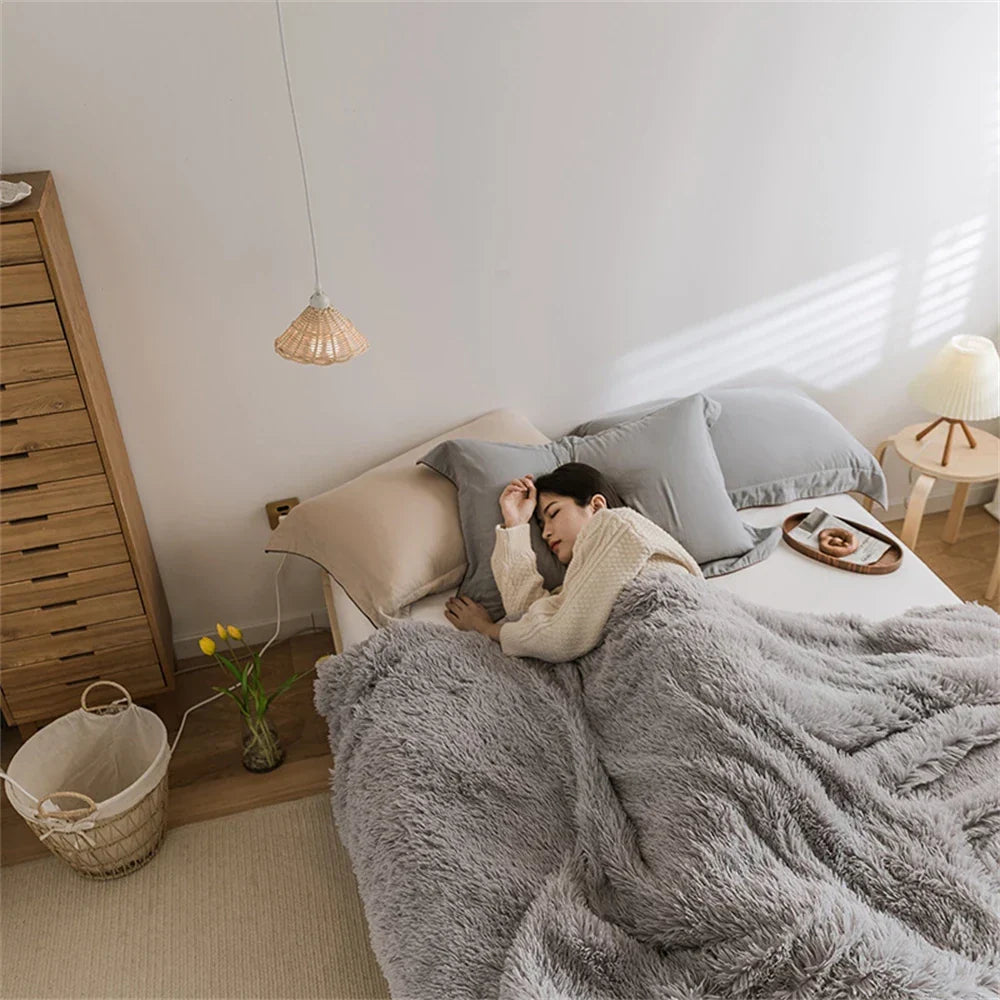 Double Side Fluffy Blanket Soft Bedspread Shawl Plush Blankets Portable Sofa Warm Bedding Throw Blanket Bedroom Decor Bed Cover