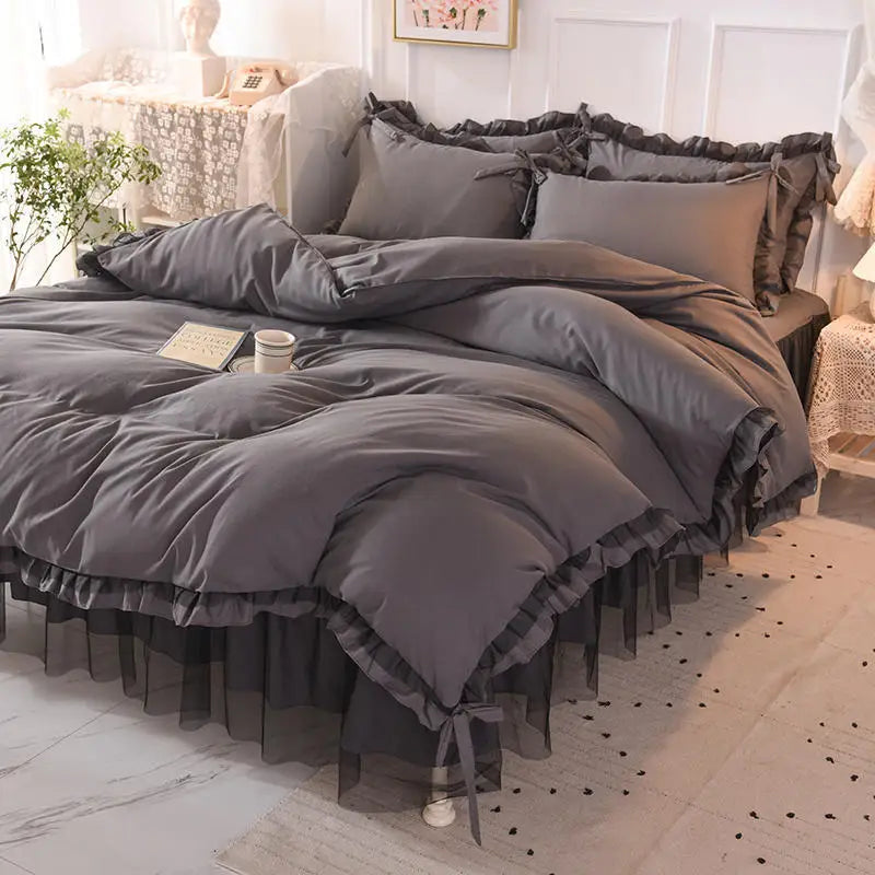 Luxury Princess Bedding Sets Kawaii Bed Skirt Sheet and Pillowcase Bed Comforter Set Girls Duvet Cover 4pcs Set Home Decoration