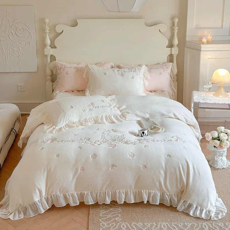 French Romantic Bedding Set Luxury Flower Embroidery Princess Pink Ruffle Milk Velvet Quilt Duvet Cover Bed Sheet Set Bedclothes