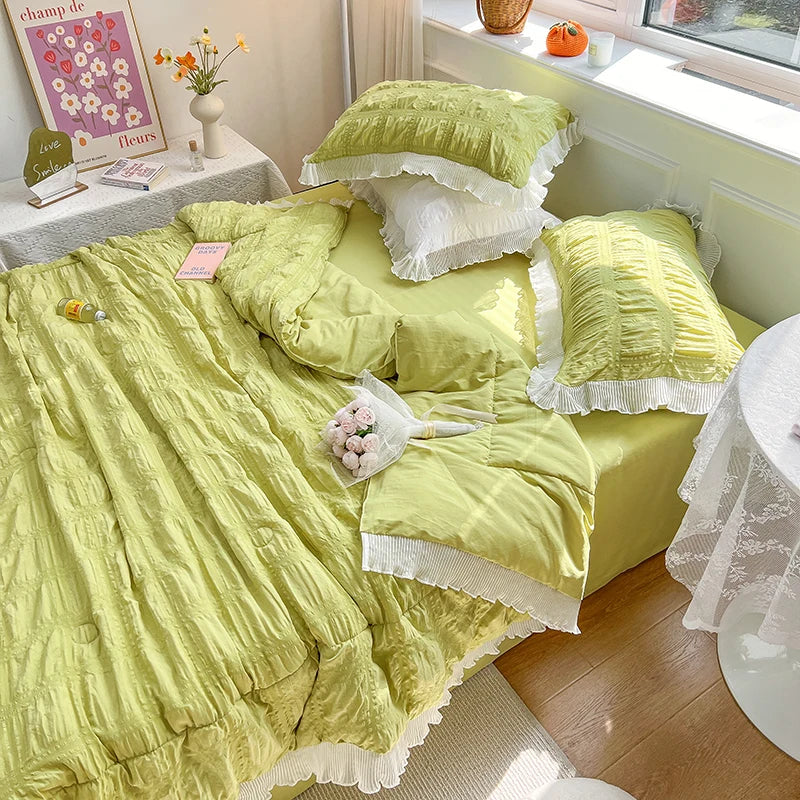 Korean Princess Style Summer Cool Quilt Comforter Soft Seersucker Lace Ruffles Summer Thin Quilt Blanket Machine Washable