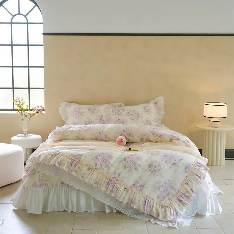 Elegant Vintage Floral Lovely White Lace and Ruffle Chic 100%Cotton Girls Duvet cover set Soft Quilted Bedspread 2Pillowcases