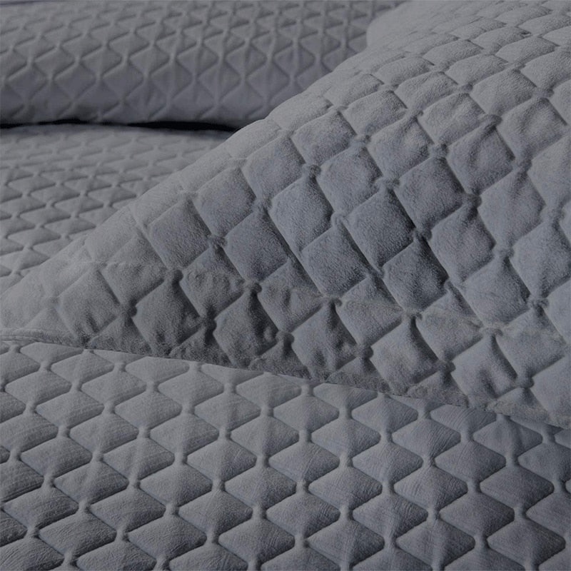 Small Queen 3 Piece Double Bed Quilt Lightweight Soft Full Size Velvet Duvet Cover  Free Shipping Bed Sheet Set