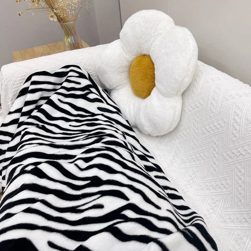 Ins Style Zebra Blanket Soft Microfiber Blanket For Bed Office Flannel Blanket Warm Throw Blanket Plush Bedspread Kids Bedding