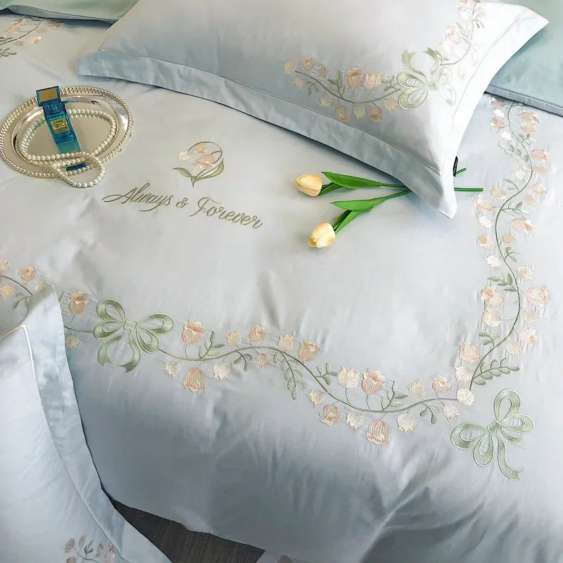 New High-End Simple and Light Luxury Skin-Friendly Cotton Four-Piece Set Simple Embroidery Bedding Lily