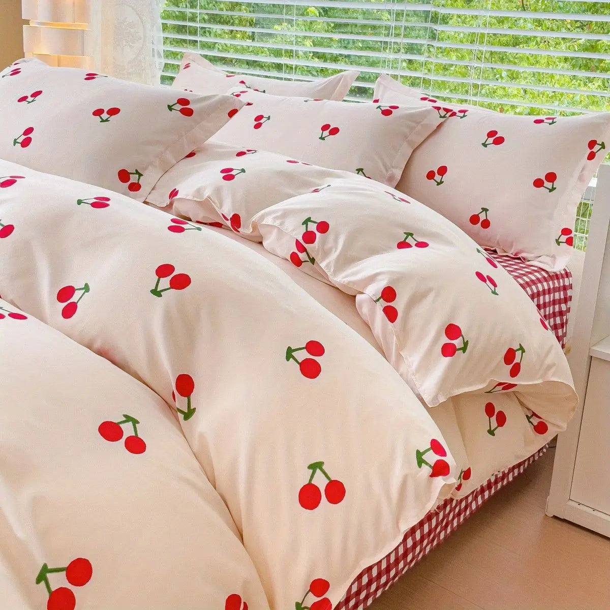 Ins Style Bedding Set No Filler Purple Tulip Fashion Duvet Cover Flat Sheet Pillowcase Girls Boys Single Double Size Bed Linen