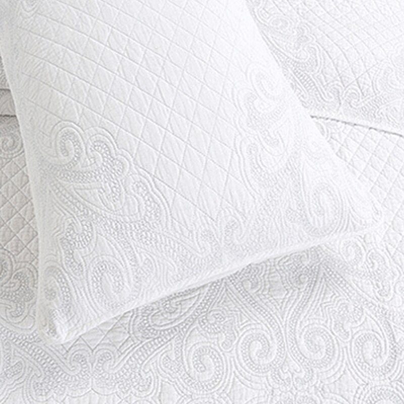 Double Cover Embroidered Pure White 3 Piece Quilted Quilt Pillowcase Free Shipping len?ol de cama casal