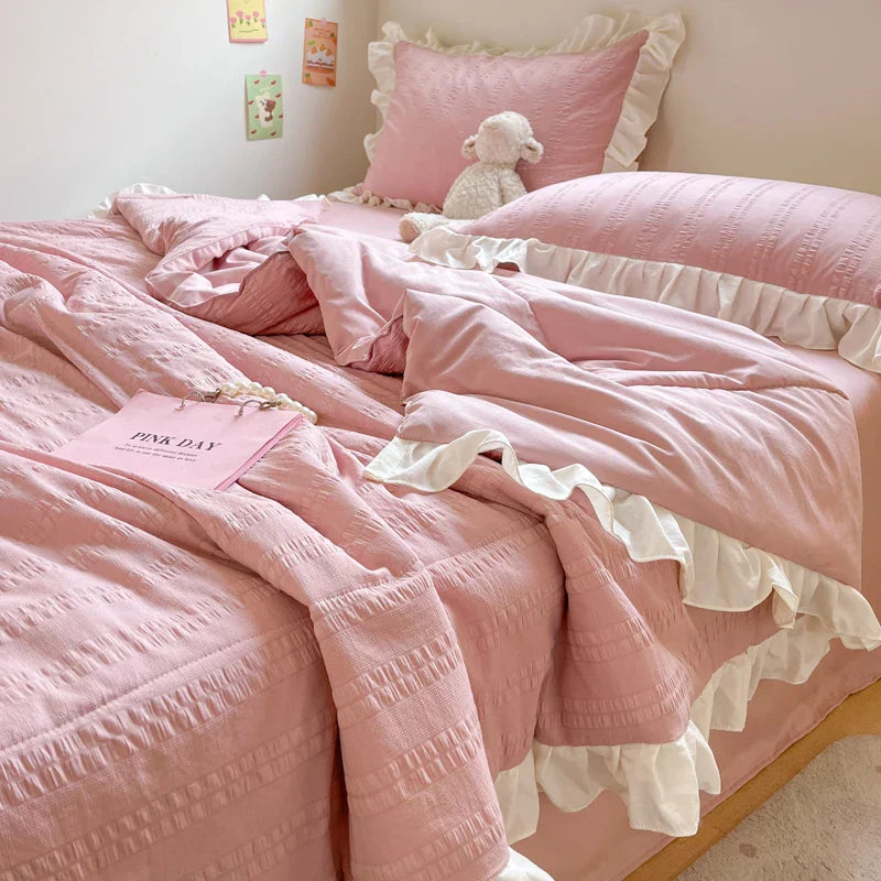 Korean Princess Style Summer Cool Quilt Comforter Soft Seersucker Lace Ruffles Summer Thin Quilt Blanket Machine Washable