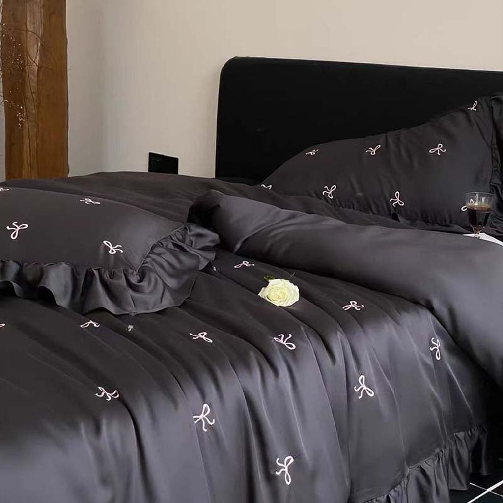 Chic Bow Embroidery Bedding Set