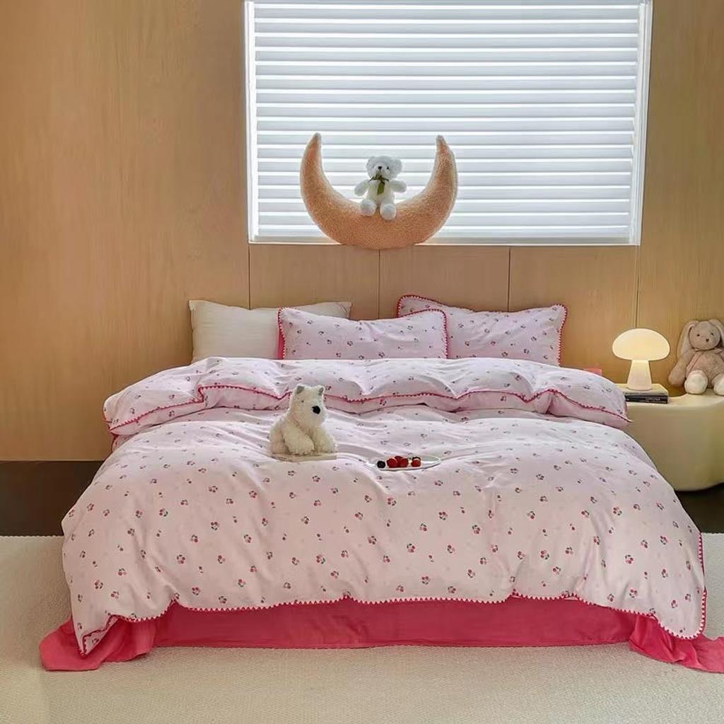 Cute Cherry Print Bedding Set - White