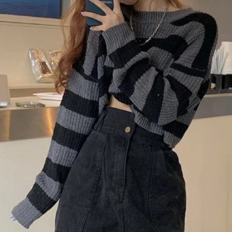 Y2K Cropped Sweater