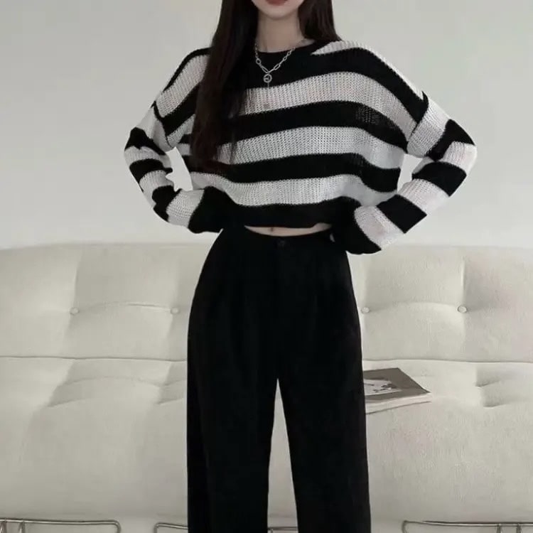 Y2K Cropped Sweater